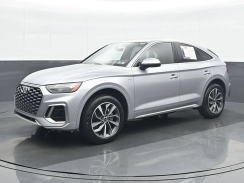 Used 2023 Audi Q5 2.0T Premium Plus w/ Premium Plus Package AWD/4WD image 2
