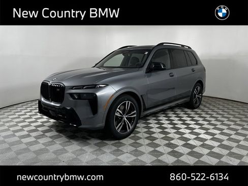 New 2026 BMW X7 M60i image 3