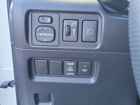 Used 2024 Toyota 4Runner SR5 Premium w/ Moonroof Package RWD image 26
