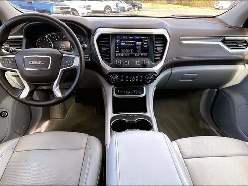 Used 2023 GMC Acadia SLT image 7