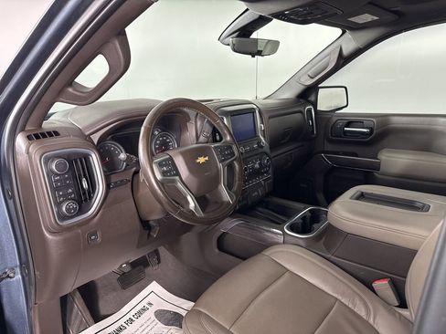 Used 2019 Chevrolet Silverado 1500 LTZ w/ LTZ Premium Package image 17