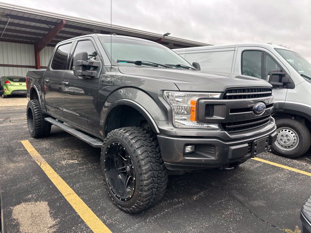 Used 2018 Ford F150 XLT w/ Equipment Group 302A Luxury AWD/4WD image 7