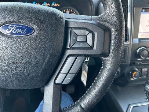 Used 2016 Ford F150 XLT w/ Equipment Group 302A Luxury image 21