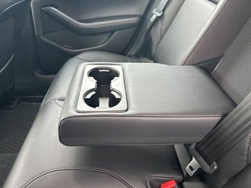 Used 2025 MAZDA MAZDA3 s image 24