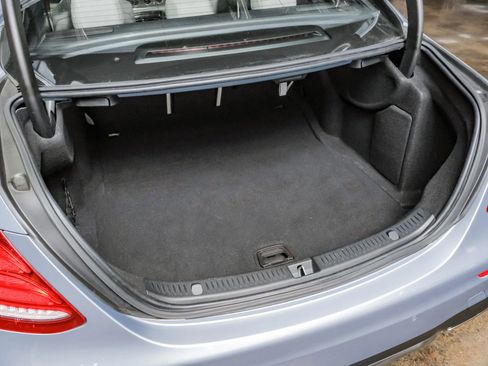 Used 2017 Mercedes-Benz E 300 image 55