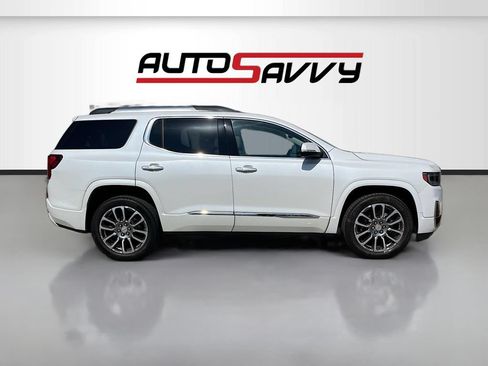 Used 2023 GMC Acadia Denali w/ Denali Ultimate Package AWD/4WD image 8