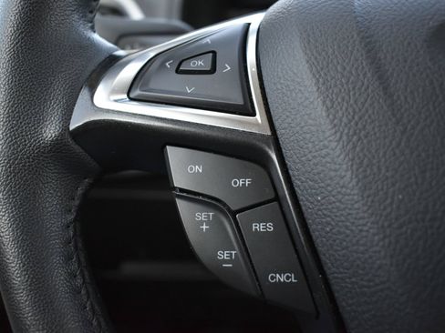 Used 2024 Ford Edge SEL w/ Sport Appearance Package AWD/4WD image 19