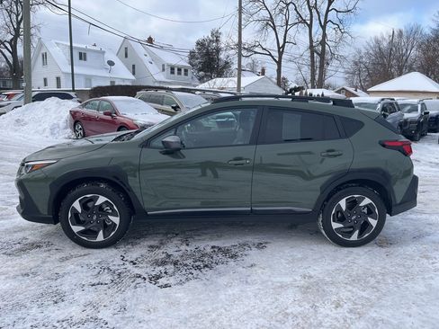 Certified 2025 Subaru Crosstrek 2.5i Limited w/ Crosstrek Mirror Package image 8