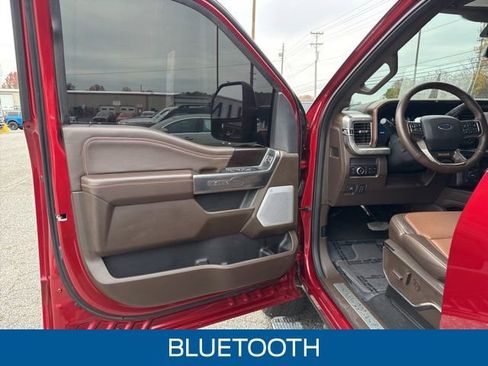 Used 2025 Ford F250 King Ranch w/ FX4 Off-Road Package image 8