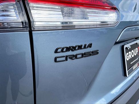 Used 2023 Toyota Corolla Cross AWD Hybrid image 29