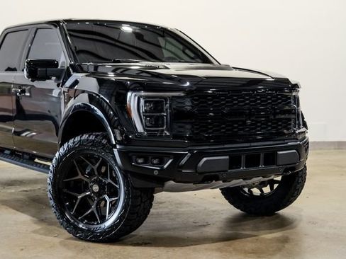 Used 2021 Ford F150 Raptor w/ Equipment Group 801A High AWD/4WD image 17