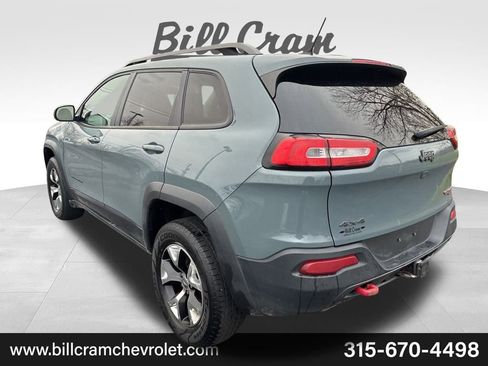 Used 2015 Jeep Cherokee Trailhawk w/ Comfort/Convenience Group image 7