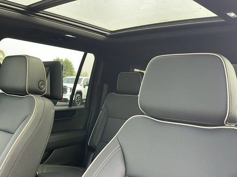 New 2026 GMC Yukon XL Elevation w/ Elevation Premium Package AWD/4WD image 14