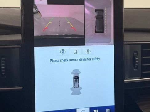 Used 2022 Ford Explorer Limited w/ Limited Technology Package image 20