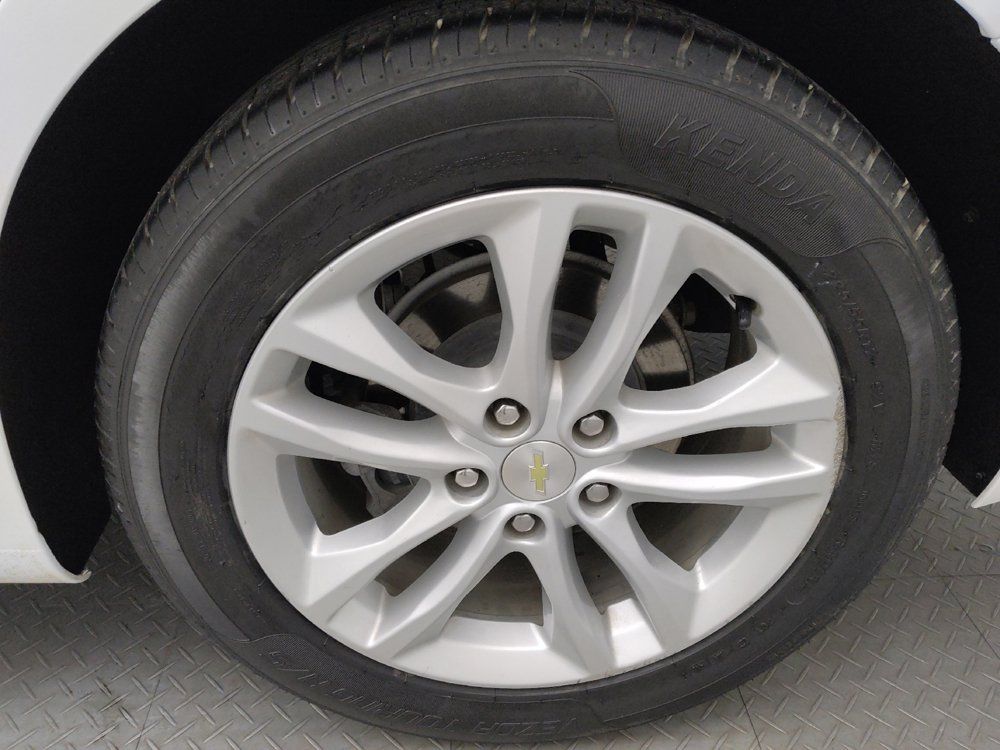 Used 2018 Chevrolet Malibu LT FWD image 31