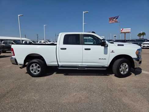 Used 2024 RAM 2500 Big Horn w/ Off Road Package AWD/4WD image 8