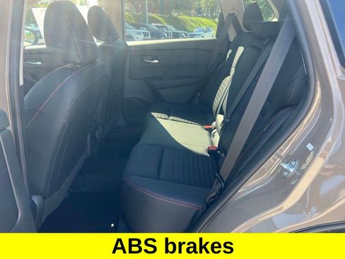 Certified 2025 Nissan Rogue SV image 25