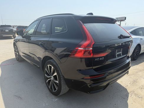 Used 2025 Volvo XC60 B5 Plus AWD/4WD image 2