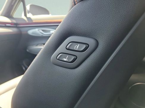 New 2026 Genesis GV70 2.5T Sport Prestige image 25