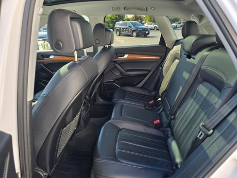 Used 2023 Audi Q5 2.0T Premium Plus image 40