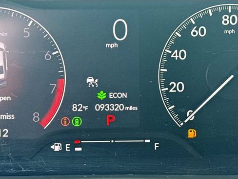 Used 2022 Honda Civic Sport image 12