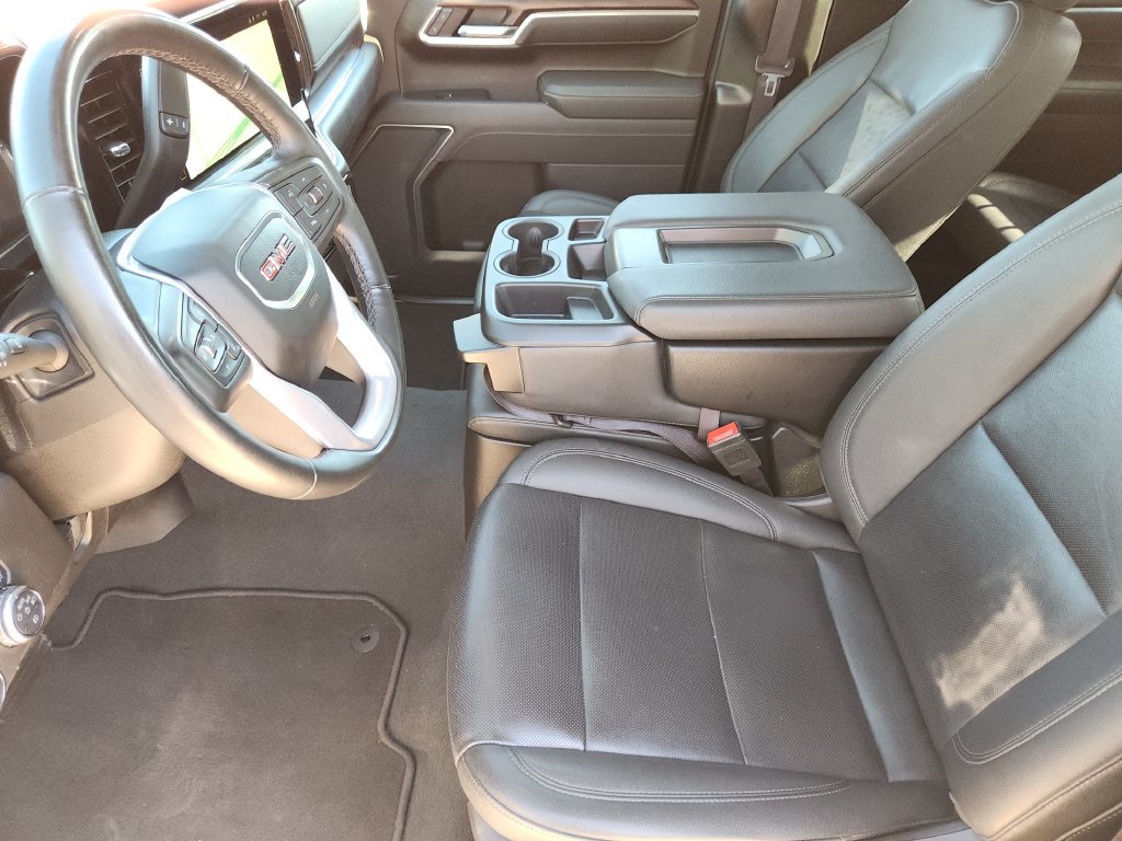 Used 2025 GMC Sierra 1500 SLT AWD/4WD image 23