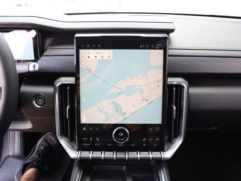 New 2026 GMC Acadia Elevation w/ Elevation Premium Package FWD image 17