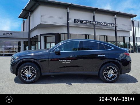 Used 2025 Mercedes-Benz GLC 300 4MATIC image 6