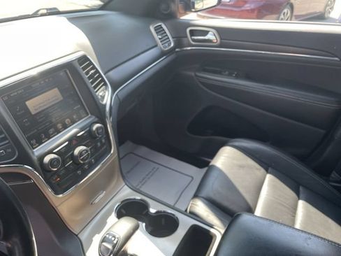 Used 2015 Jeep Grand Cherokee Limited RWD image 13