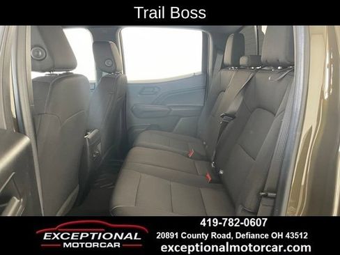 Used 2024 Chevrolet Colorado Trail Boss w/ Technology Package AWD/4WD image 44