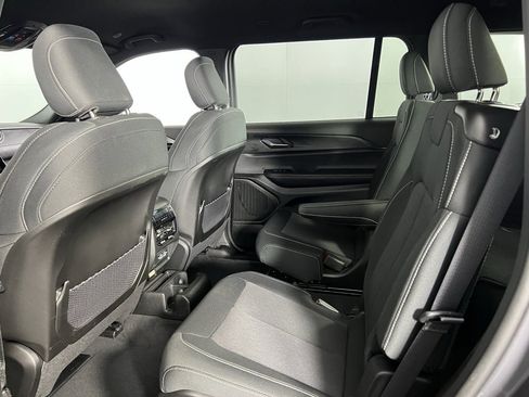 Certified 2025 Jeep Grand Cherokee L Laredo w/ Luxury Tech Group I image 25