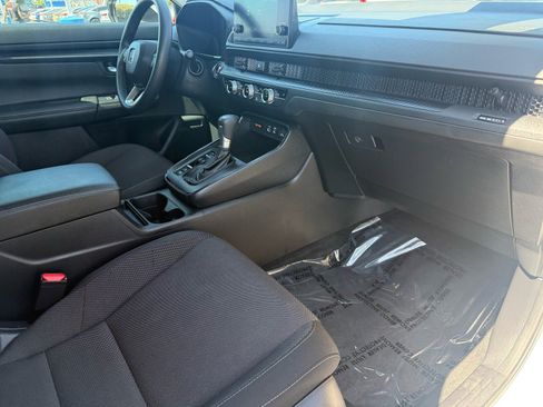 Used 2024 Honda CR-V EX image 31