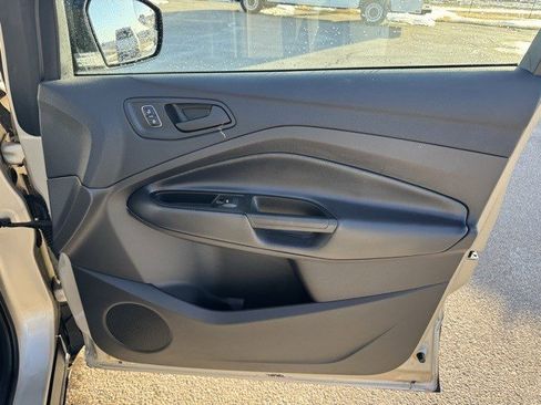 Certified 2018 Ford Escape S image 32