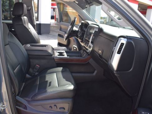 Used 2017 GMC Sierra 1500 SLT image 13