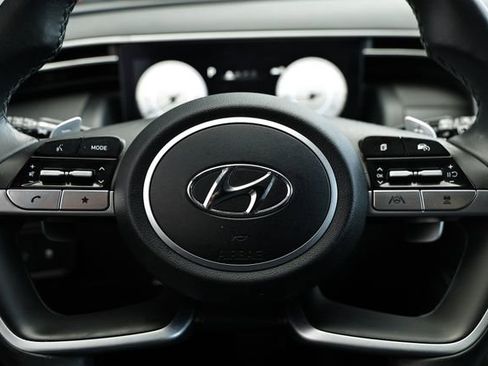 Used 2023 Hyundai Tucson Limited image 32