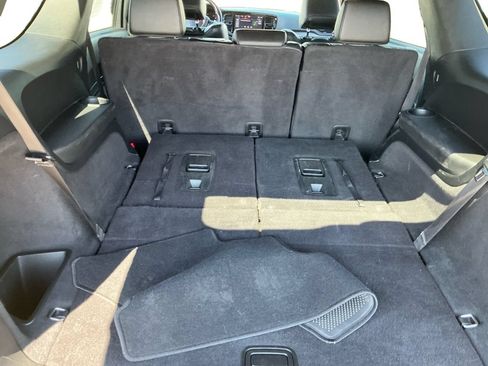 Used 2024 Dodge Durango GT AWD/4WD image 21