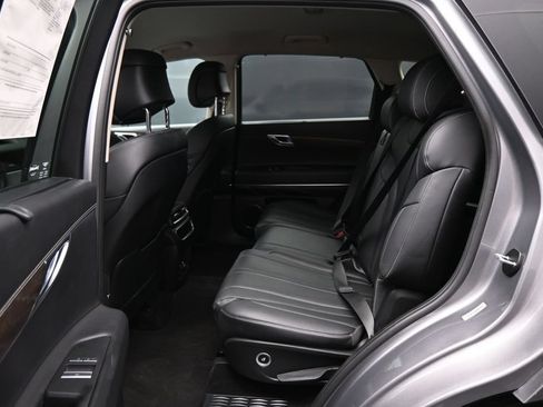 Used 2024 Genesis GV80 2.5T AWD/4WD image 27