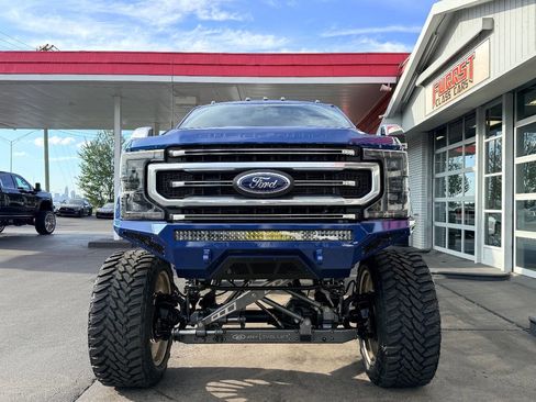 Used 2022 Ford F250 Platinum image 7