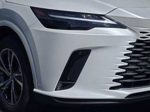 Certified 2025 Lexus RX 350 Premium w/ Accessory Package (Z1) FWD image 9