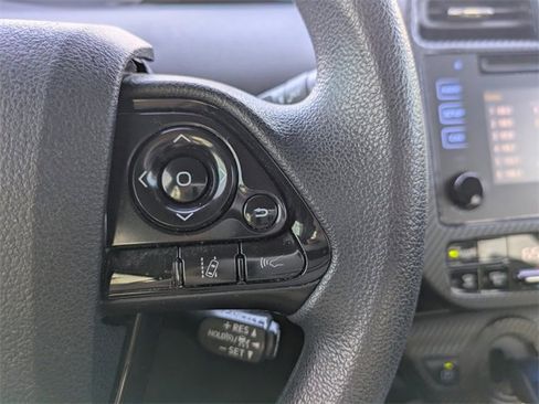 Used 2019 Toyota Prius LE image 23