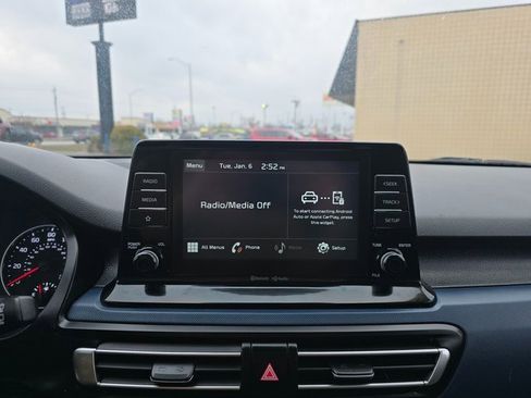 Used 2021 Kia Seltos S image 15