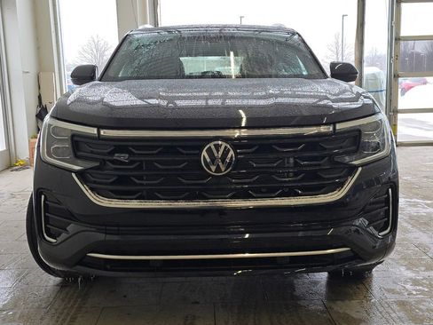 New 2024 Volkswagen Atlas Cross Sport SEL R-Line image 9