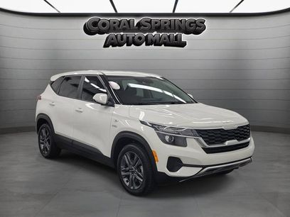 Used 2023 Kia Seltos LX