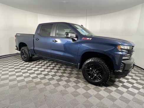 Used 2021 Chevrolet Silverado 1500 LT Trail Boss w/ Convenience Package II image 7