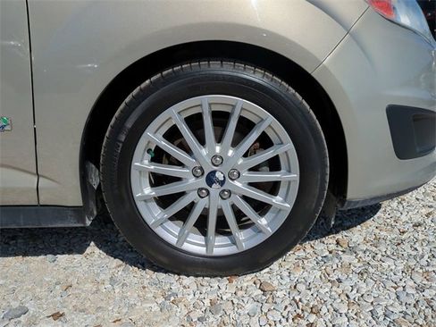 Used 2016 Ford C-MAX SE w/ Interior Protection Package image 11