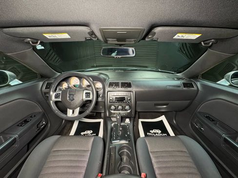 Used 2011 Dodge Challenger image 23