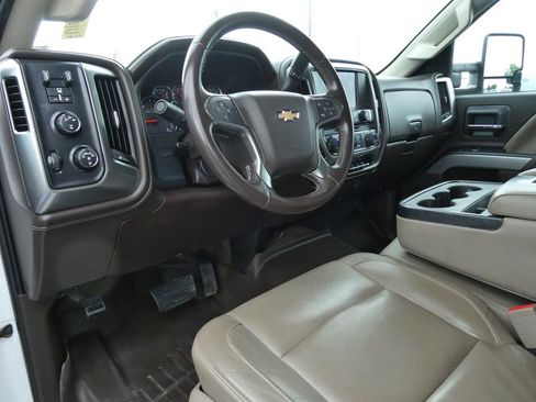 Used 2016 Chevrolet Silverado 2500 LTZ w/ Duramax Plus Package AWD/4WD image 22