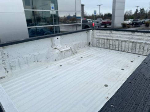 Used 2014 Ford F250 XL w/ Power Equipment Group image 19