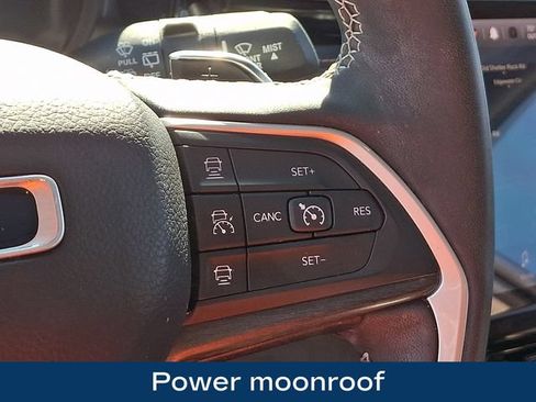 Used 2023 Jeep Grand Cherokee 4WD 4xe w/ Luxury Tech Group II image 8