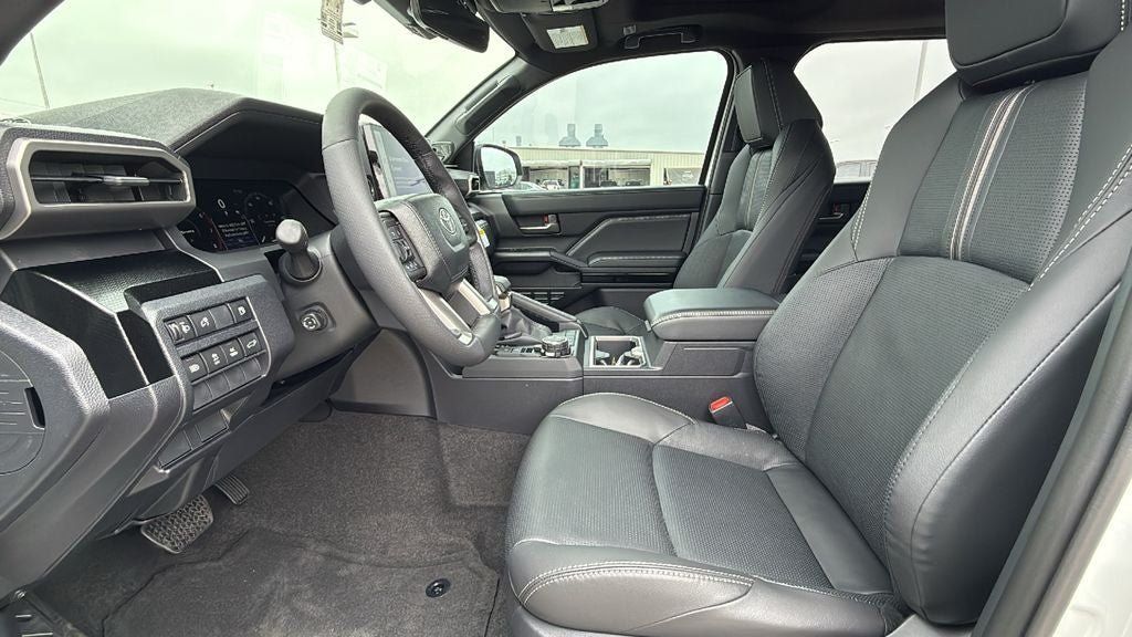 New 2026 Toyota 4Runner Limited AWD/4WD image 12
